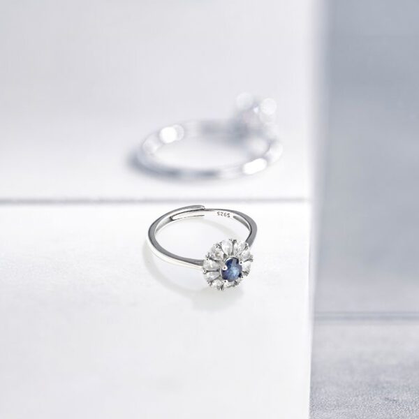 Hebes Blue Sapphire Ring HC90087L